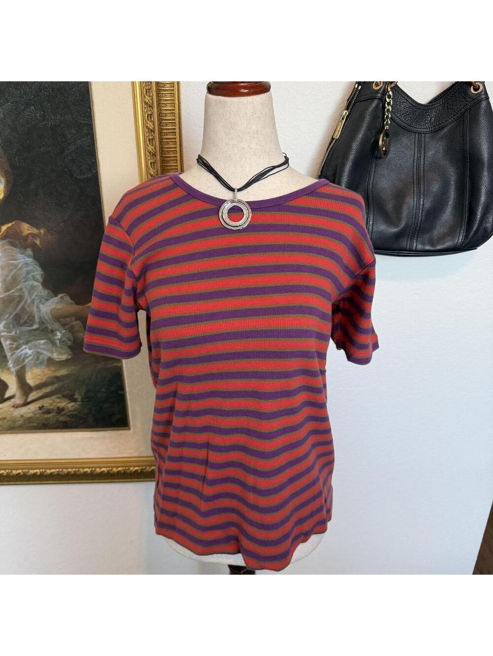 The perfect fall autumn colored ribbed tee